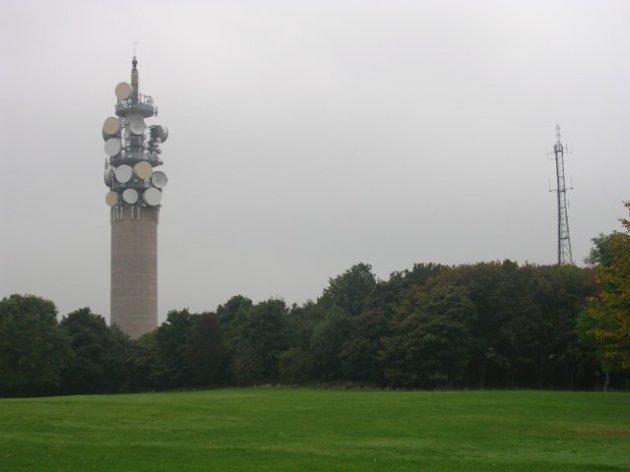 Heaton_Park_BT_Tower,_distance_view